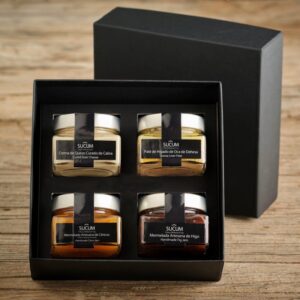 Estuche regalo SUCUM con cuatro tarros gourmet.